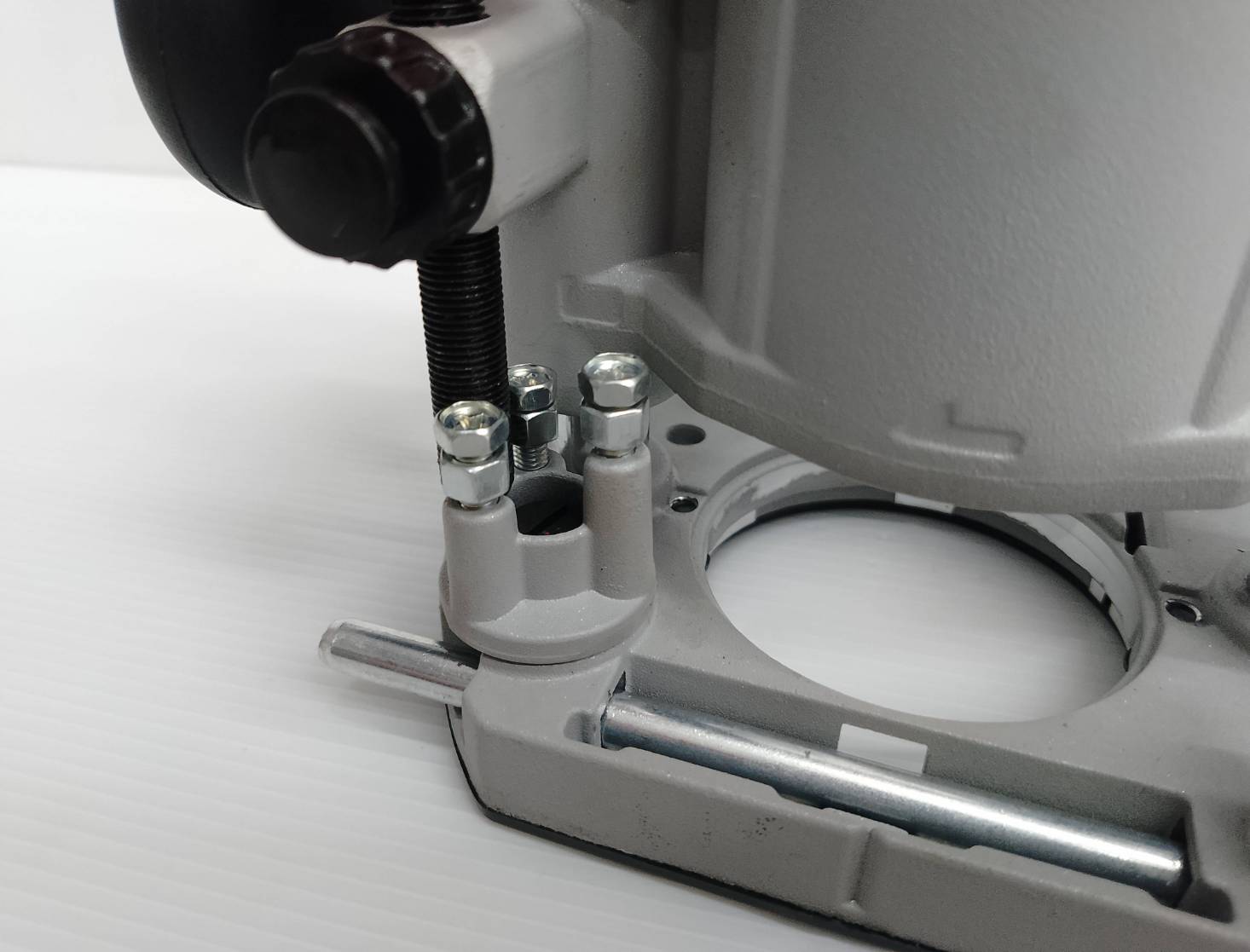 Plunge Base สำหรับทริมเมอร์ i500255785