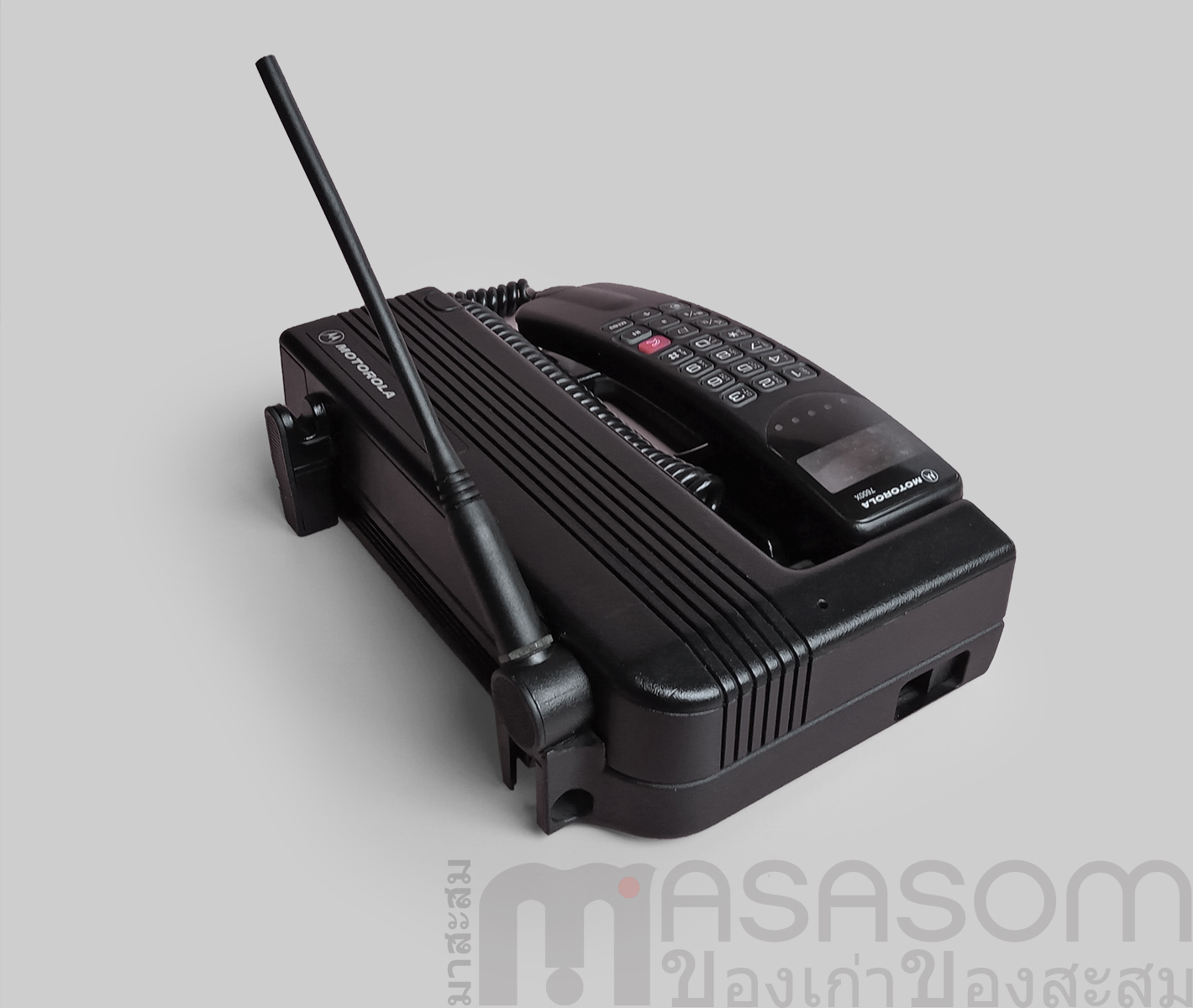 โทรศัพท์เคลื่อนที่ Motorola 7600X