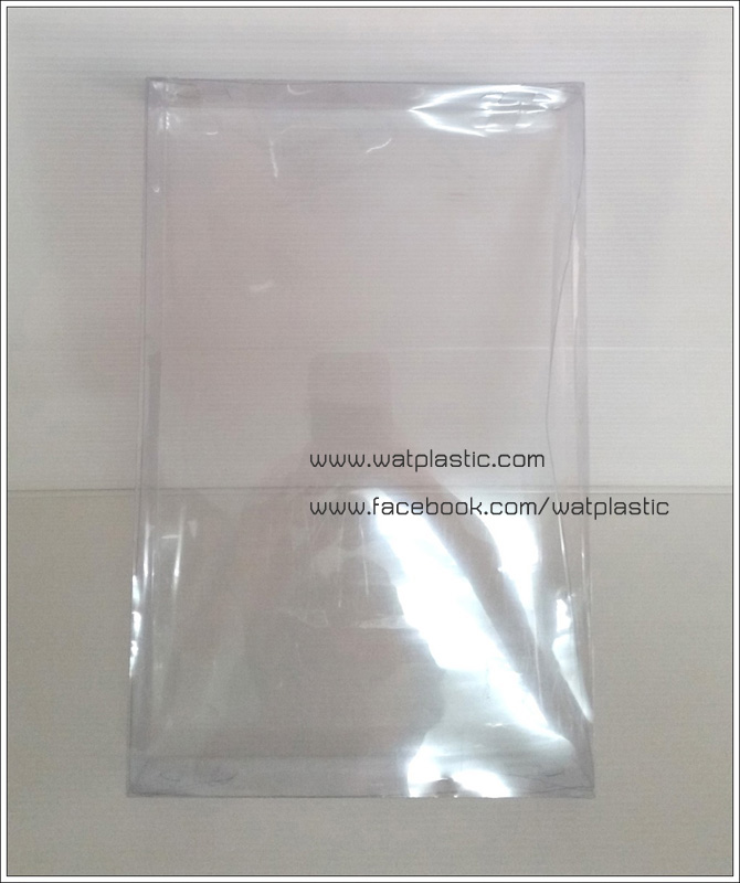 กล่องพวงมาลัย ขนาด กว้าง 8.3 x ยาว 13 x ลึก 2 นิ้ว หรือ ขนาด กว้าง 21.2 x ยาว 33 x ลึก 5 cm