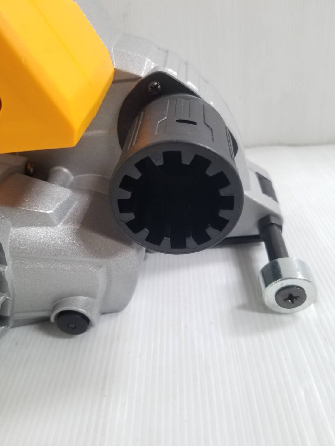 เครื่องเซาะร่องคอนกรีต4" WLC15008 INGCO