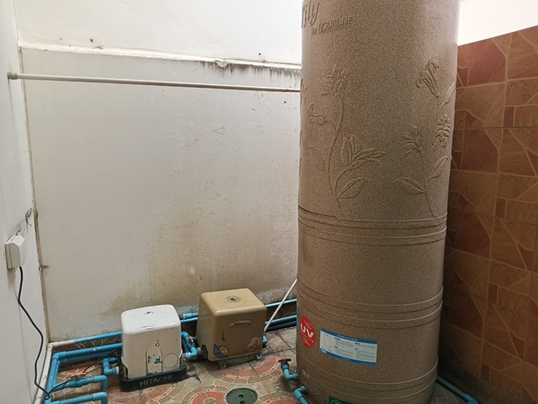 H1179 ขายทาวน์เฮ้าส์ หมู่บ้านพฤกษาวิลล์ 36 สรงประภา-ดอนเมือง 17.5 ตร.วา ตำบลหลักหก อำเภอเมือง ปทุมธานี ต่อเติมหน้าหลัง อยู่ต้นโครงการ