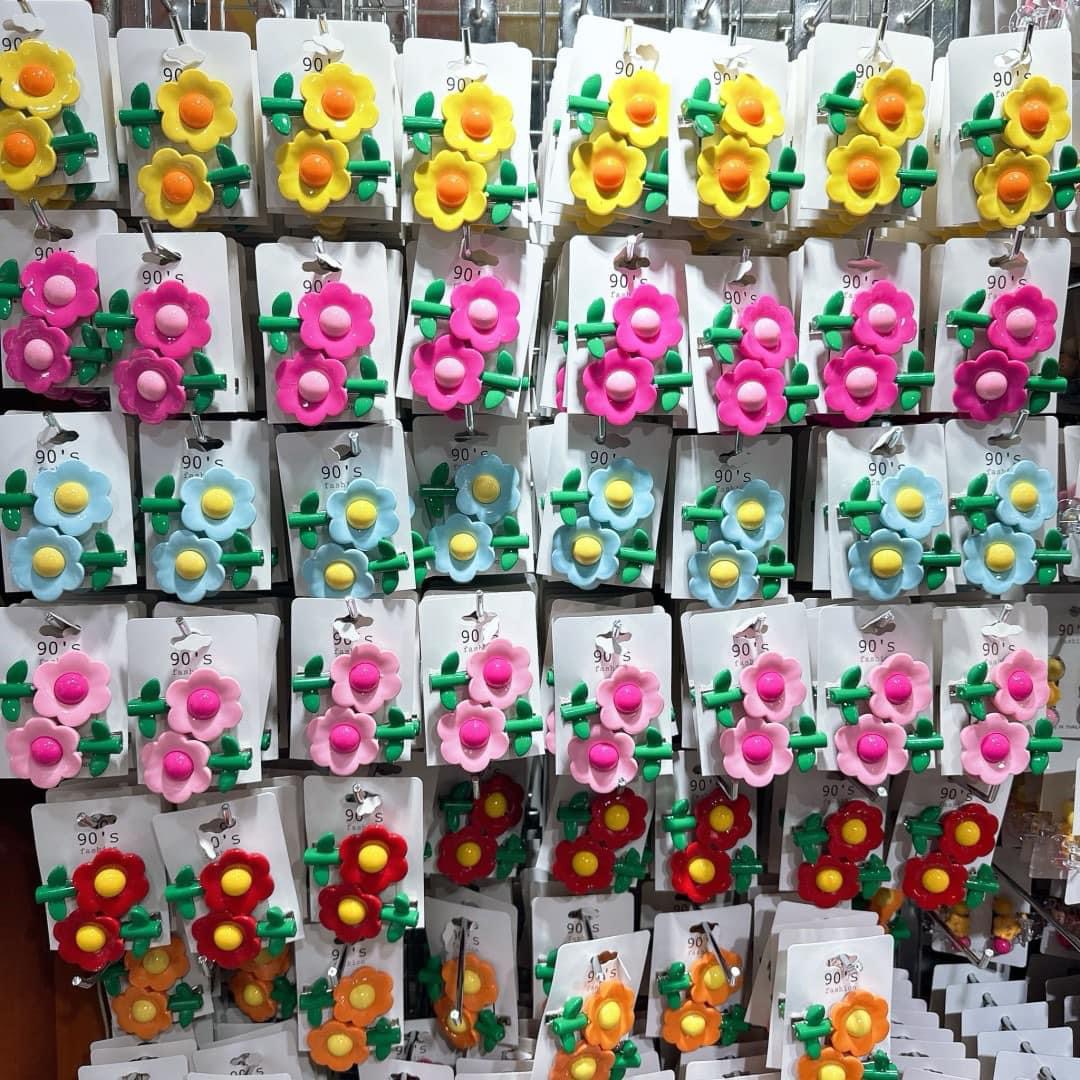 (สินค้าพร้อมส่งจากไทย) กิ๊บดอกไม้ติดผมแบบปากเป็ด สีสันสดใส งานตรงปก มีแบบใหม่เข้าตลอด