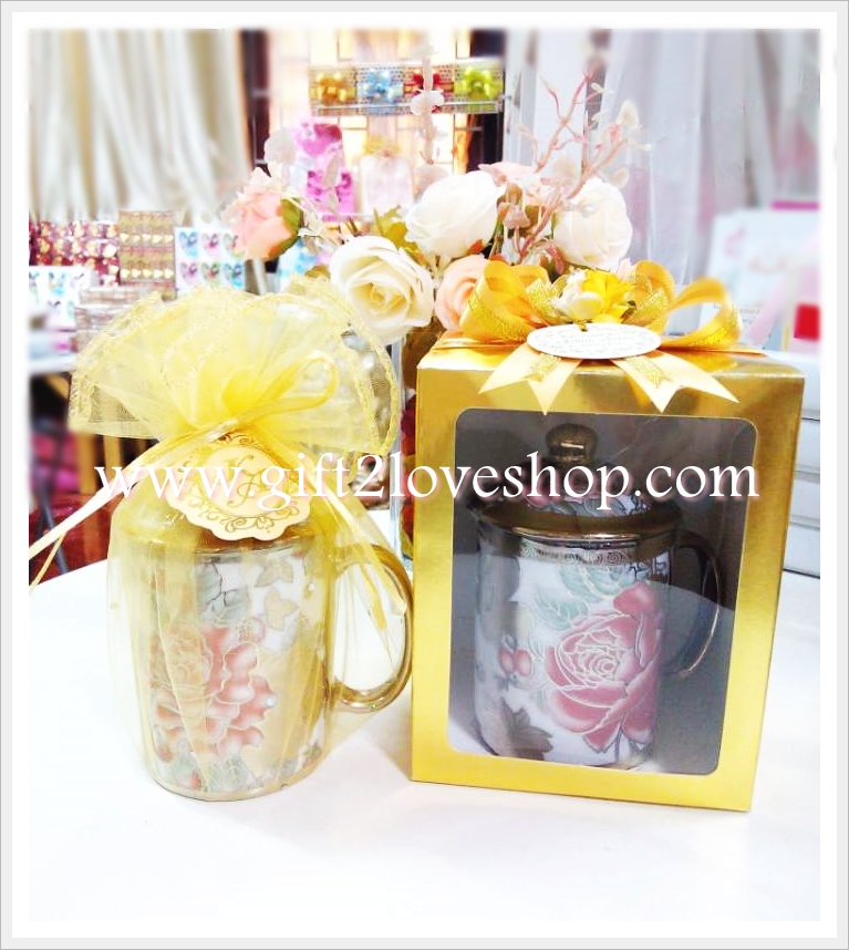 ชุดแก้วชา กาแฟรับไหว้ แบบมีฝาปิด แพคเกจกล่องทอง