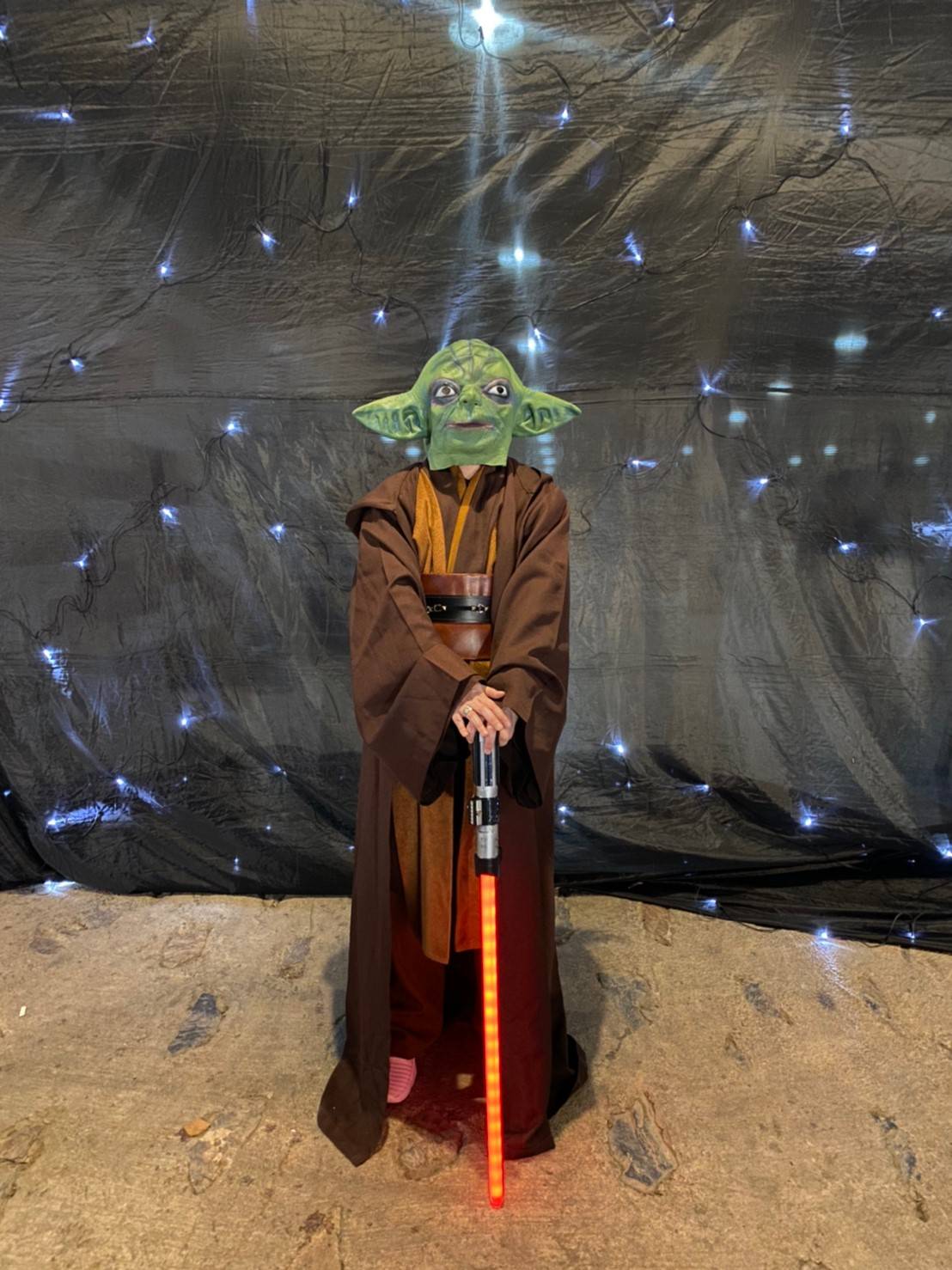 ชุดเจไดหญิง สีครีม น้ำตาล