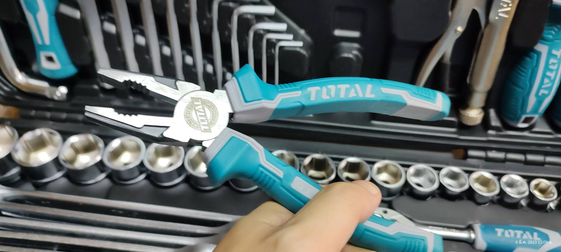 ชุดเครื่องมือ142ชิ้น รุ่น THKTHP21426 TOTAL