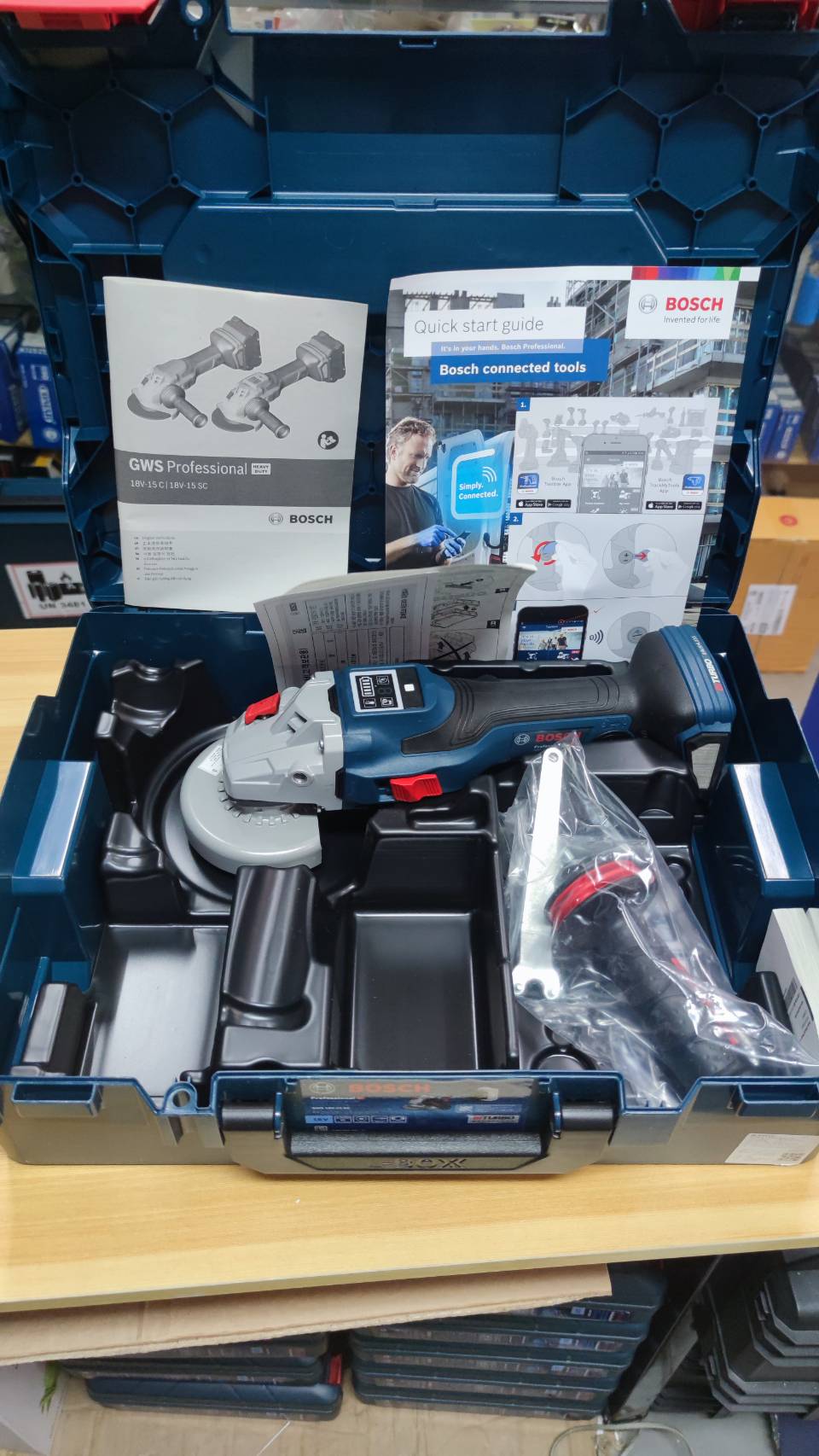 หินเจียร4" ไร้สาย GWS18V-15SC BOSCH SOLO