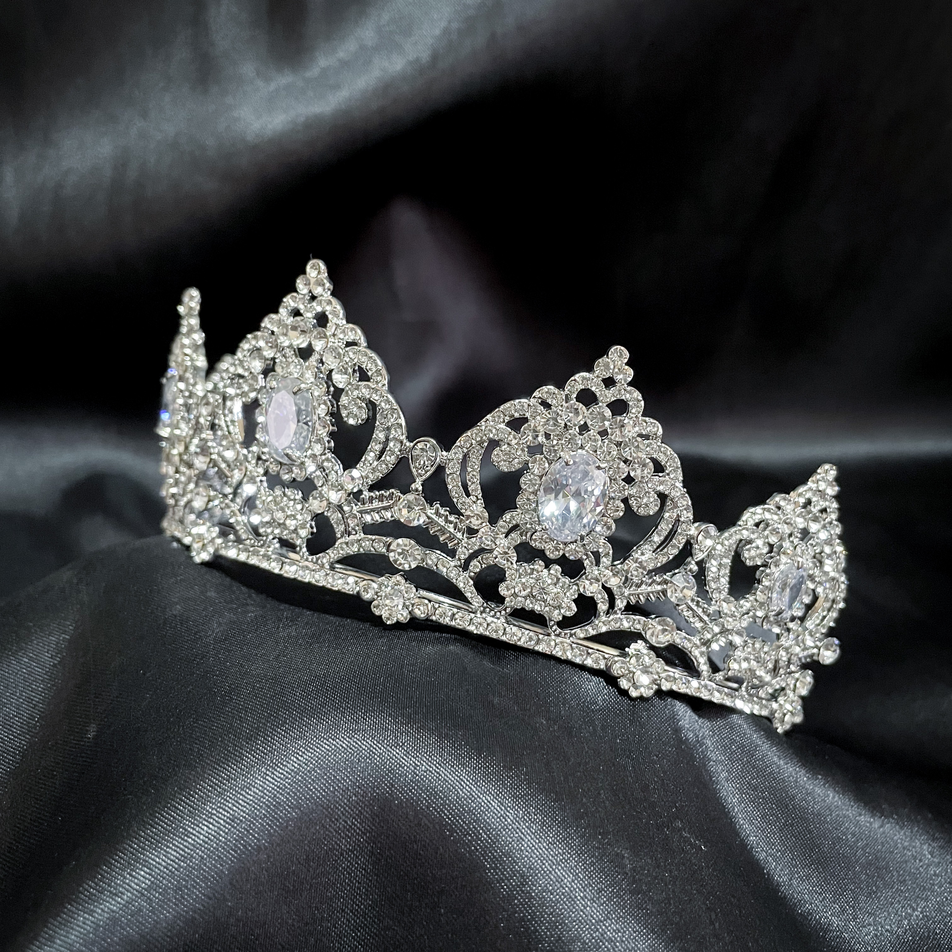 (พร้อมส่ง) เทียร่า 312 สีเงิน มงกุฎนางงาม งานสวย ปราณีต QCเพชรทุกเม็ด สินค้าพร้อมส่งจากไทย