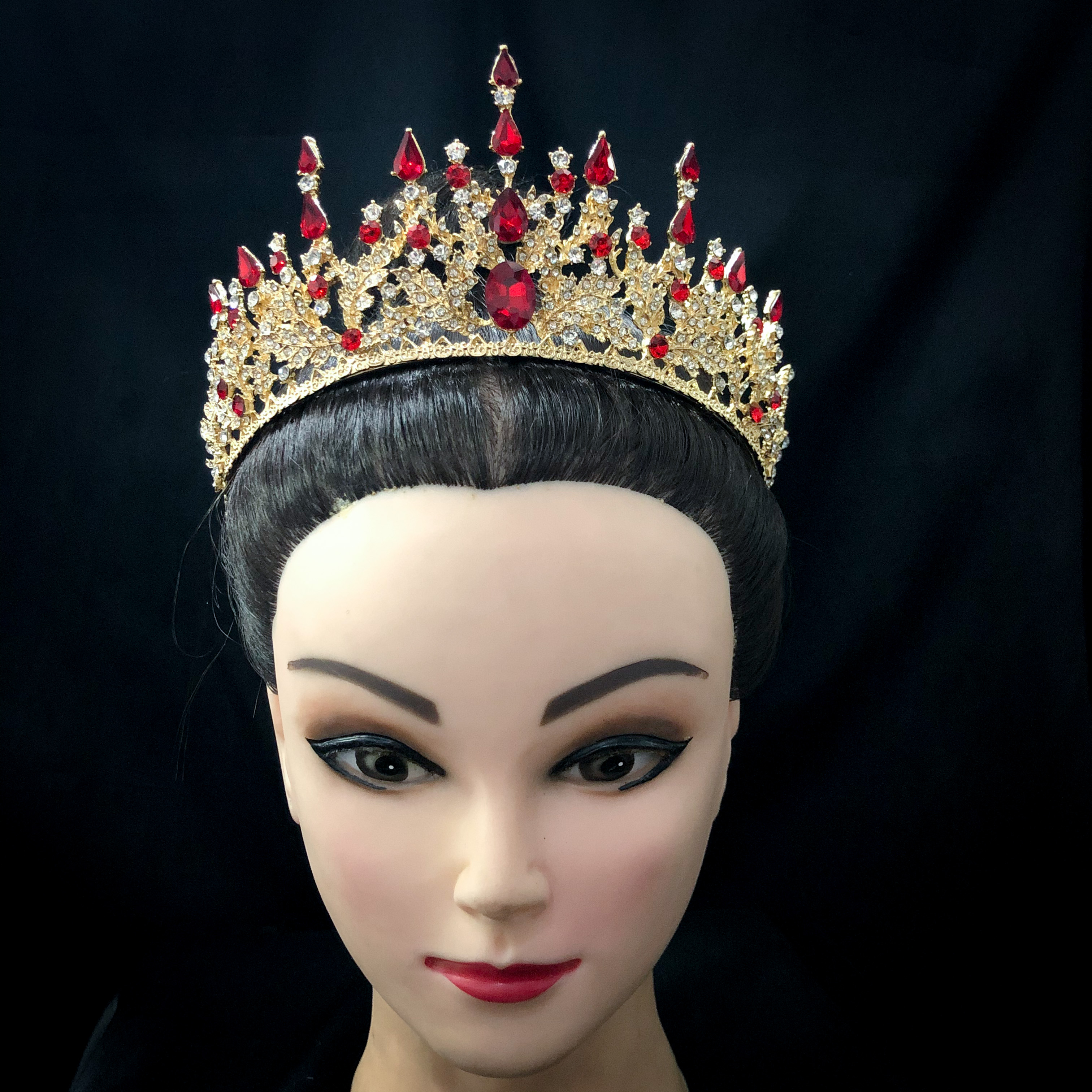 (พร้อมส่ง) เทียร่า 260 สีแดง