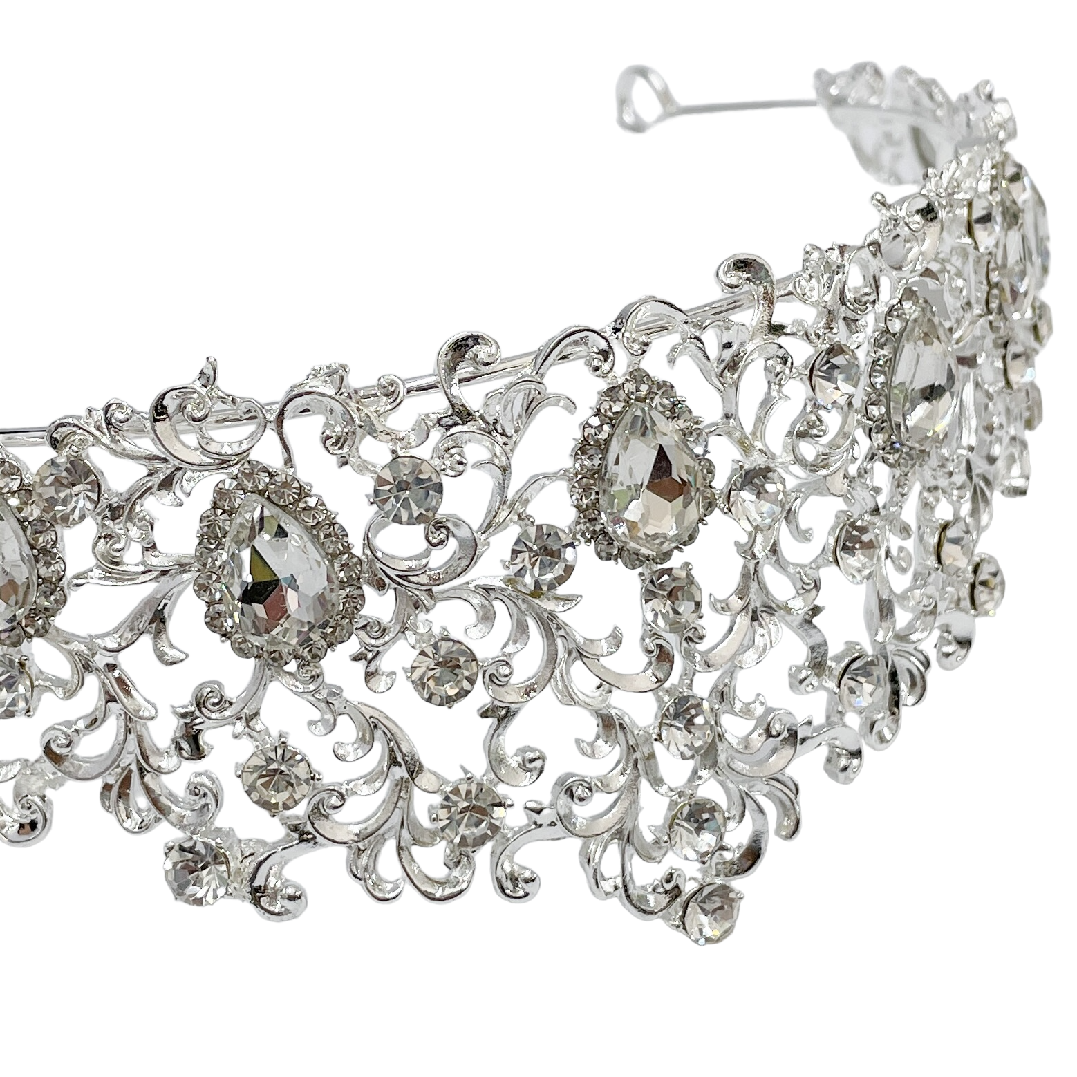 (พร้อมส่ง) เทียร่า 006 สีเงิน มงกุฎนางงาม มงกุฎเจ้าหญิง งานสวย ปราณีต QCเพชรทุกเม็ด สินค้าพร้อมส่งจากไทย