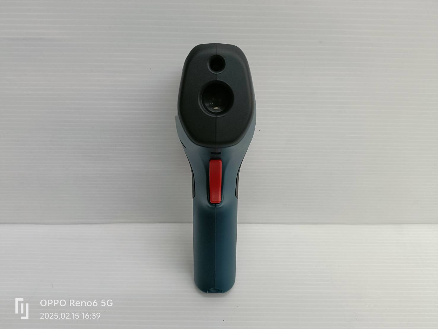 เครื่องวัดอุณหภูมิ GIS500 BOSCH