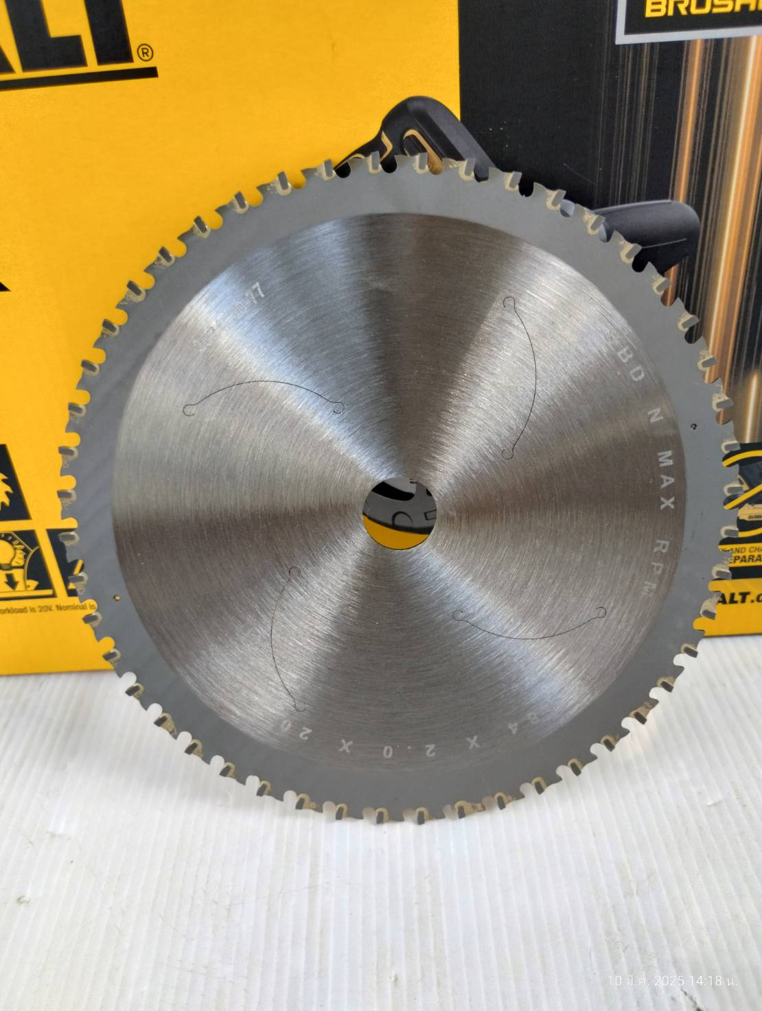 DEWALT รุ่น DCS383N-B1 เลื่อยวงเดือนตัดโลหะไร้สาย 20V Max XR ไร้แปรงถ่าน 7-1/4" (เฉพาะตัวเครื่อง)