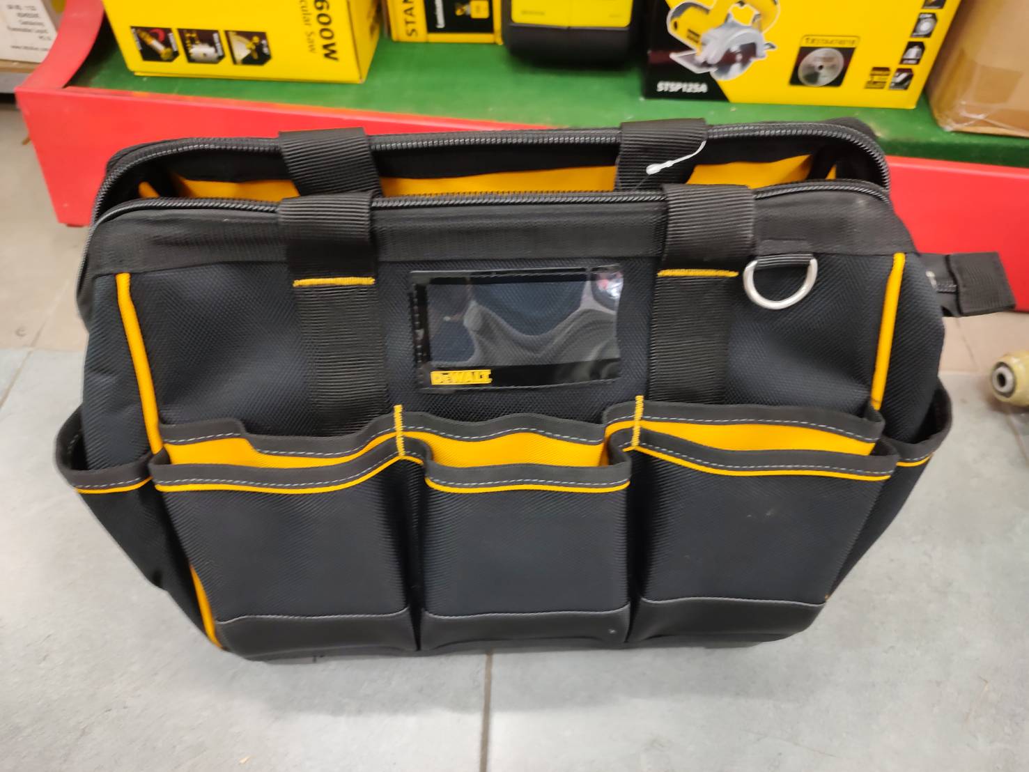 กระเป๋าเครื่องมือช่างแบบหิ้ว16นิ้ว ลิขสิทธิ์ DEWALT แท้