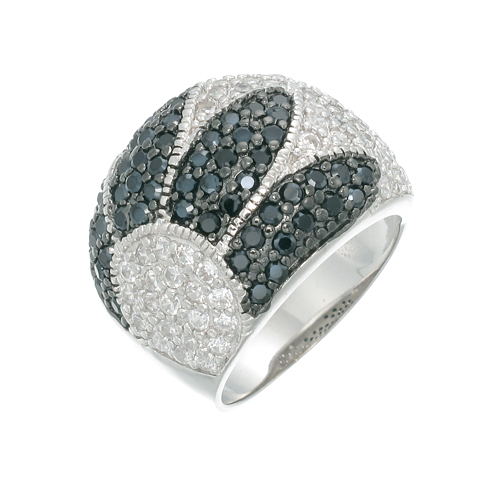 แหวนเงินเพชร ตัวเรือนเงินแท้100% (เงินแท้92.5%) ประดับเพชร CZ แหวนสุดหรู หน้าใหญ่ ฝังเพชรกลมขาวเต็มหน้า เล่นดีไซน์ลวดลายใบไม้ ฝังเพชรกลมดำ โดดเด่น ส่องประกายสวยแบบ 360 องศา