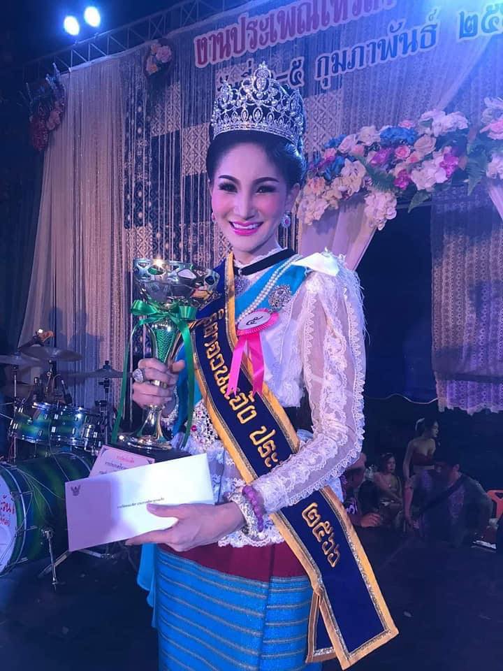 (พร้อมส่ง) มงกุฏ 092 สีเงิน มงกุฎนางงาม มงกุฎเพชร มงกุฎประกวด สินค้าพร้อมส่ง ไม่ต้องรอนาน งานพรีเมี่ยม