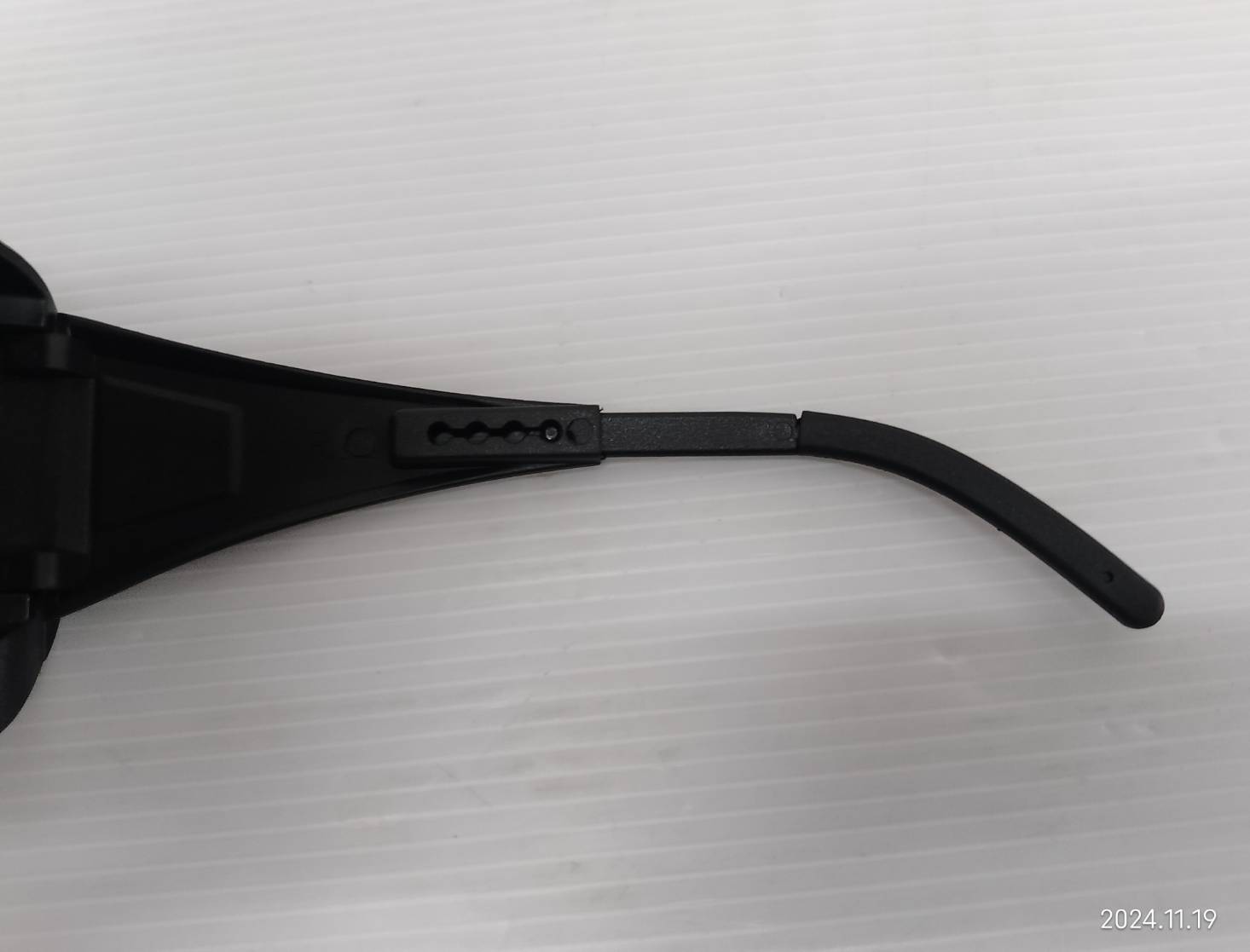 VALU แว่นตาเชื่อมปรับแสงอัตโนมัติ รุ่น VG101