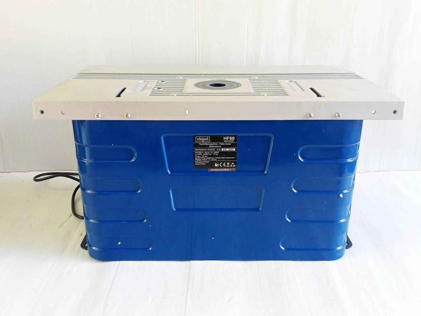 โต๊ะเร้าเตอร์พร้อมมอเตอร์ HF60 SCHEPPACH