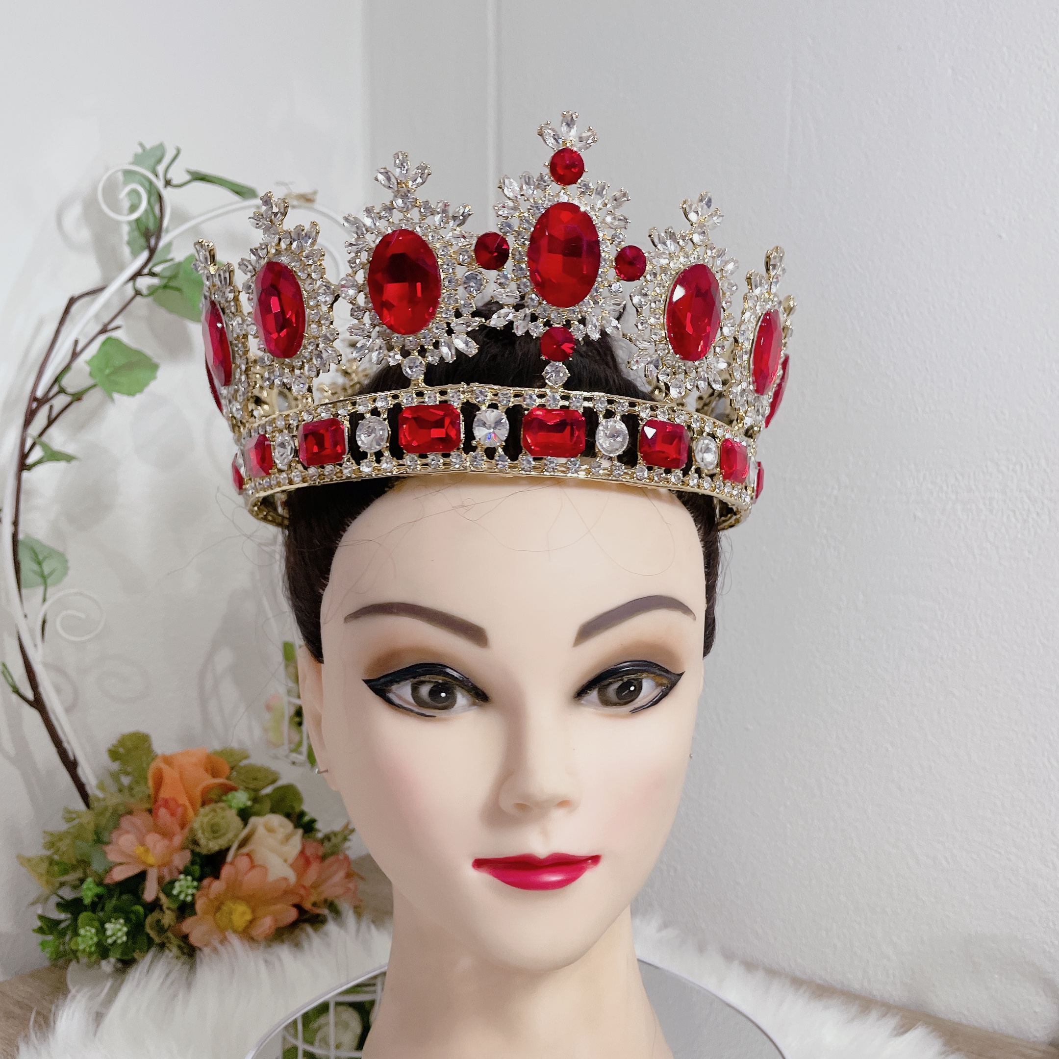 (พร้อมส่ง) มงกุฏผู้ชาย 027 สีแดง มงกุฎผู้ชาย มงกุฎพระราชา มงกุฎประกวด