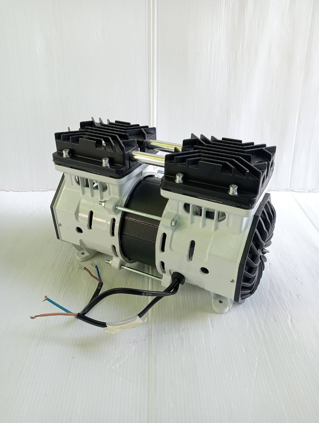 มอเตอร์ปั๊มลมออยฟรี 550W AC550