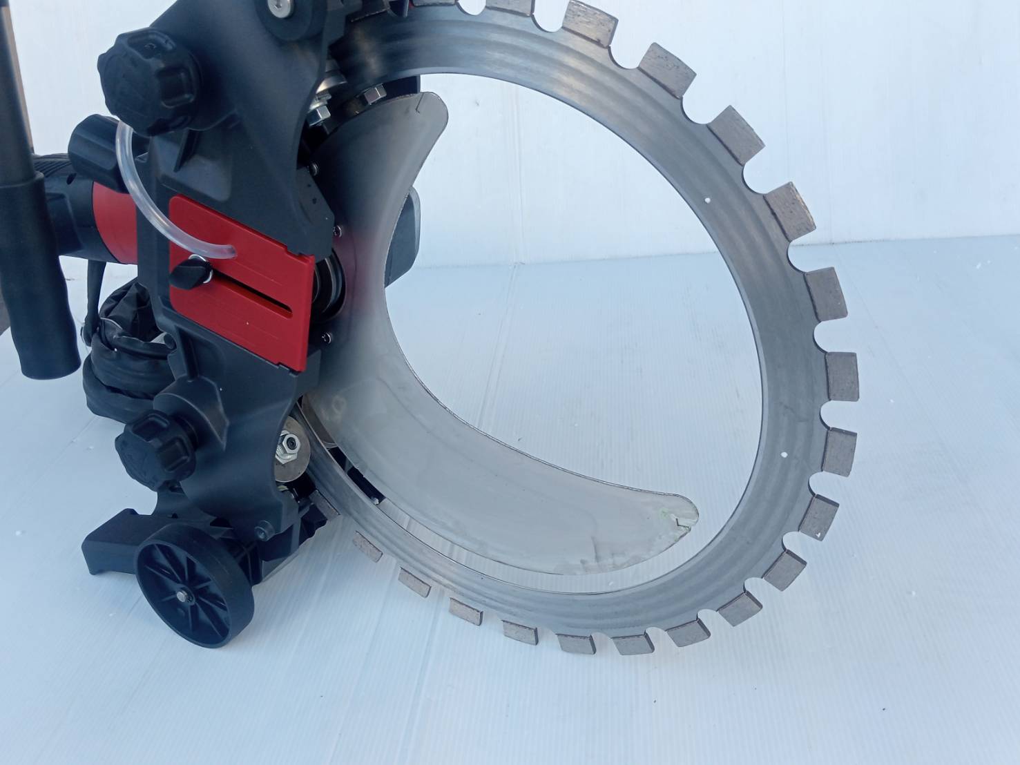 เครื่องตัดคอนกรีต16" A-WCT410 OKURA