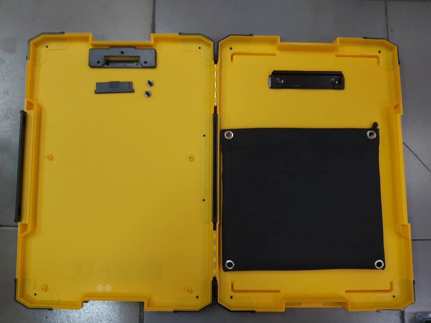 ถาดใส่ของ+ไฟLED DWST82732-1 DEWALT T-STAK