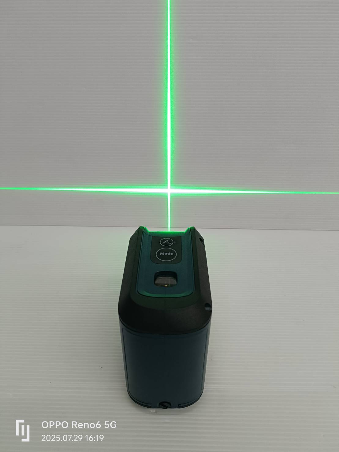 เลเซอร์กำหนดจุดและเส้นระดับ3.6V GCL15-12XG BOSCH 0601066TK0