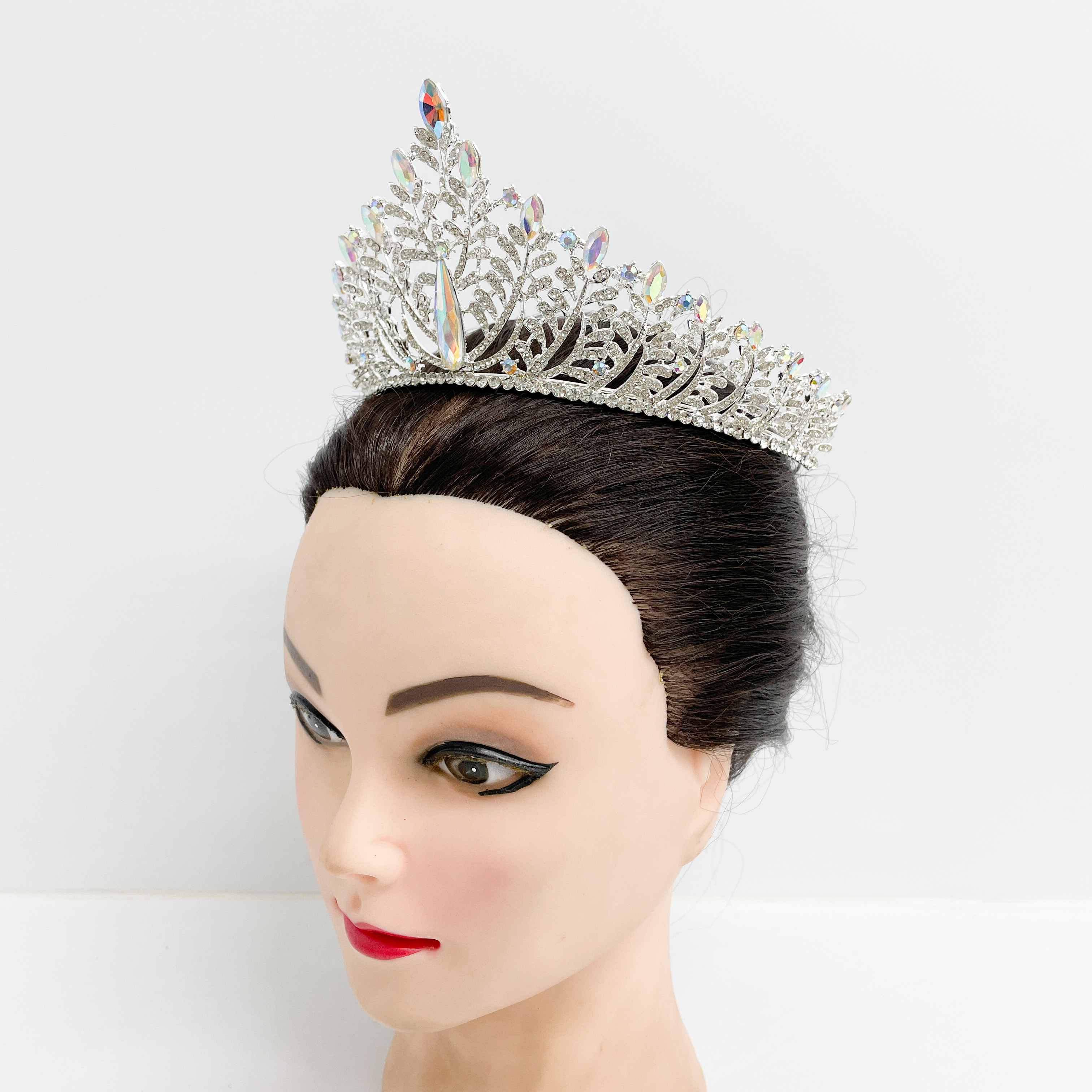 (พร้อมส่ง) เทียร่า 301 สีเงินเพชรรุ้ง มงกุฎนางงาม งานสวย ปราณีต QCเพชรทุกเม็ด สินค้าพร้อมส่งจากไทย