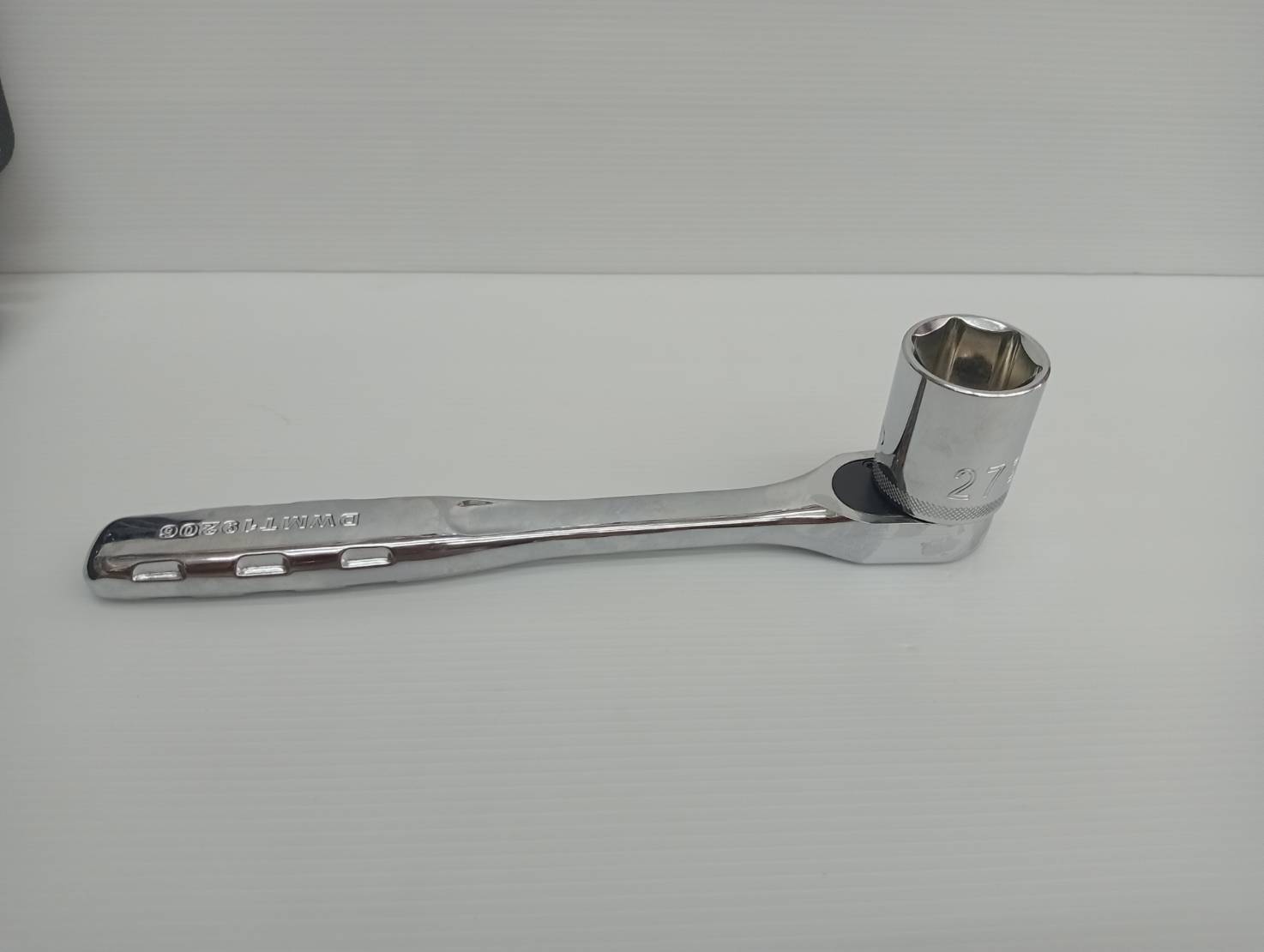 ชุดลูกบ๊อกซ์ เซ็ท 22 ชิ้น รุ่น DWMT19241-1 DEWALT