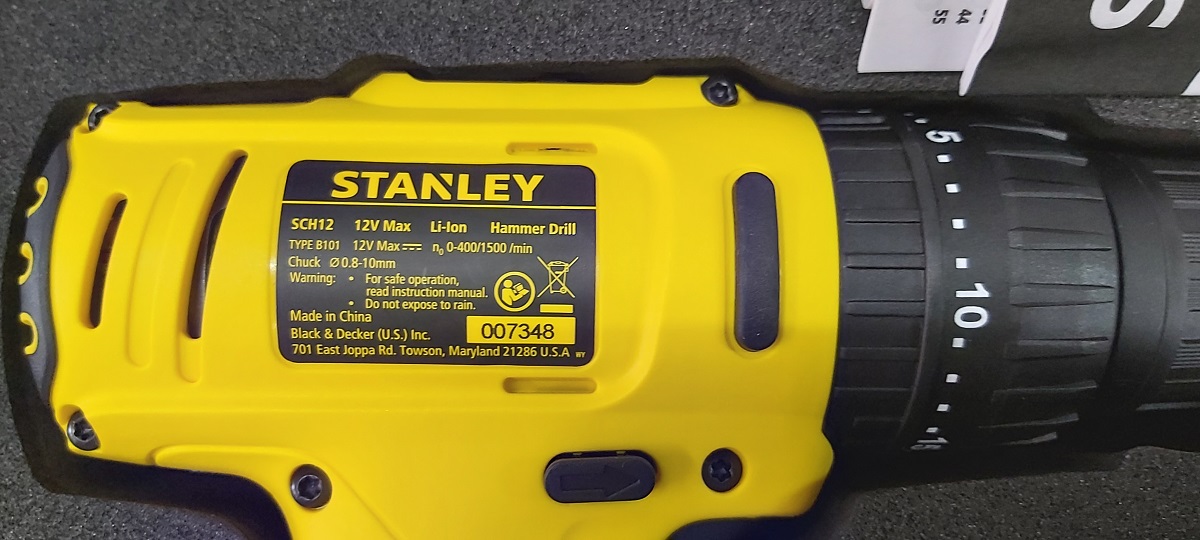 ชุดคอมโบ้สว่านกระแทกไร้สาย+สว่านไขควงไร้สาย12V SCHI121S2FK STANLEY