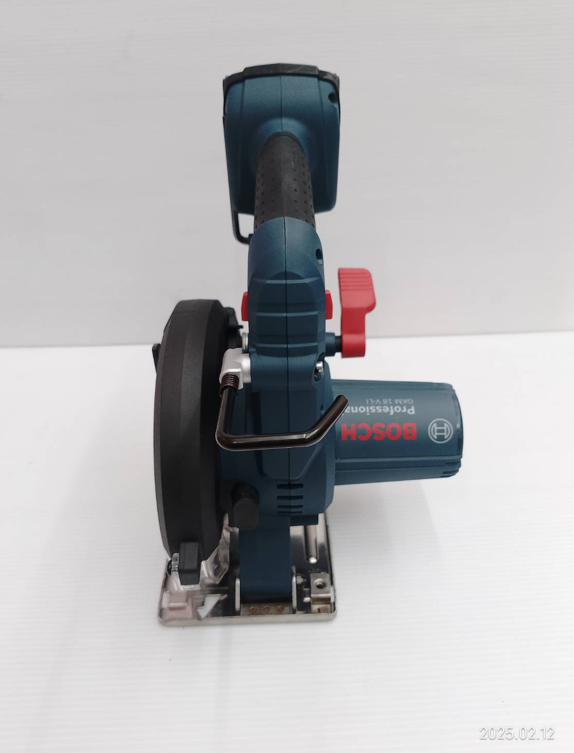 เลื่อยวงเดือนตัดเหล็ก18V GKM18V-LI BOSCH SOLO