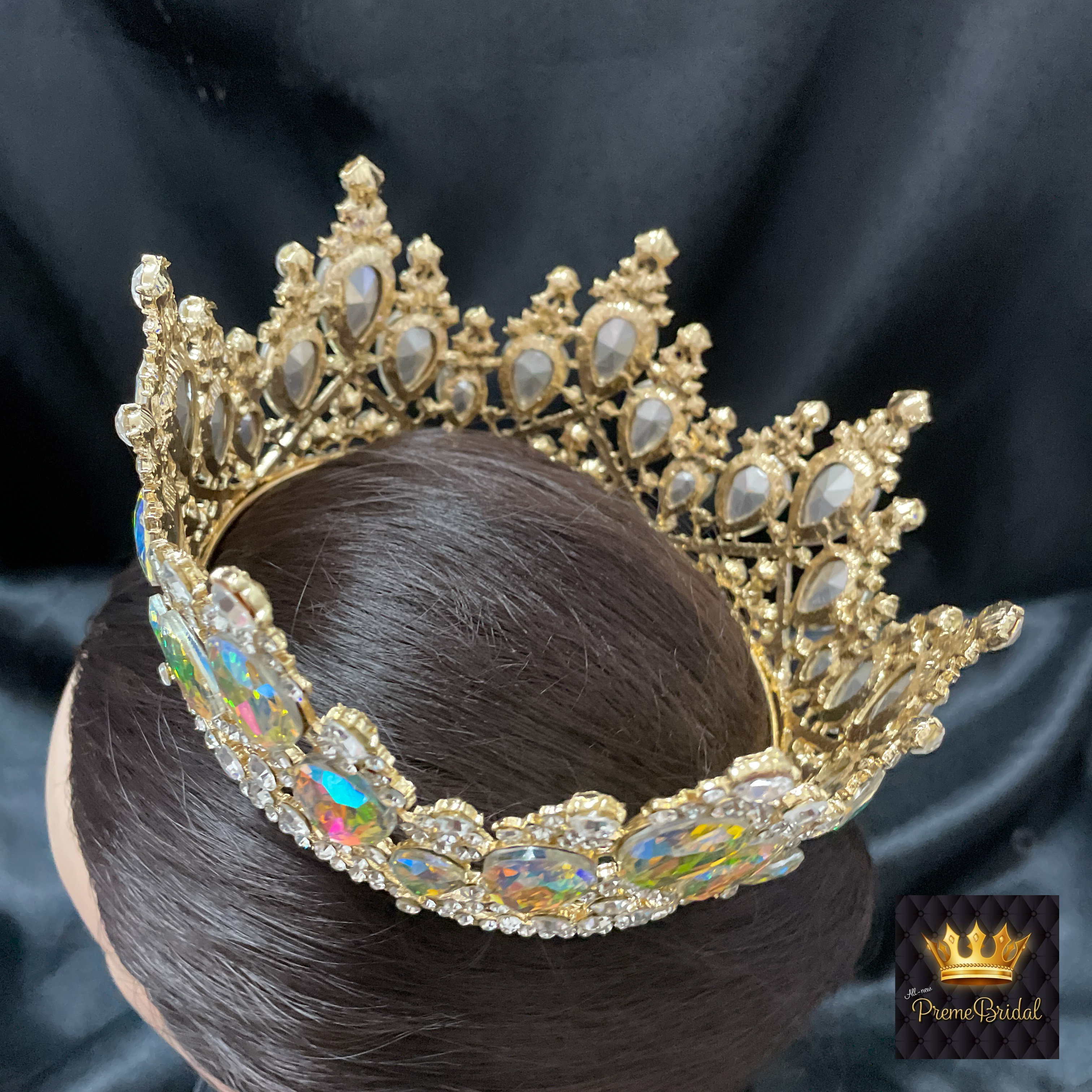 (พร้อมส่ง) มงกุฏ 049 สีรุ้ง-ทอง มงกุฎนางงาม มงกุฎประกวด งานดี เกรดพรีเมี่ยม จัดส่งจากไทย ไม่ต้องรอนาน