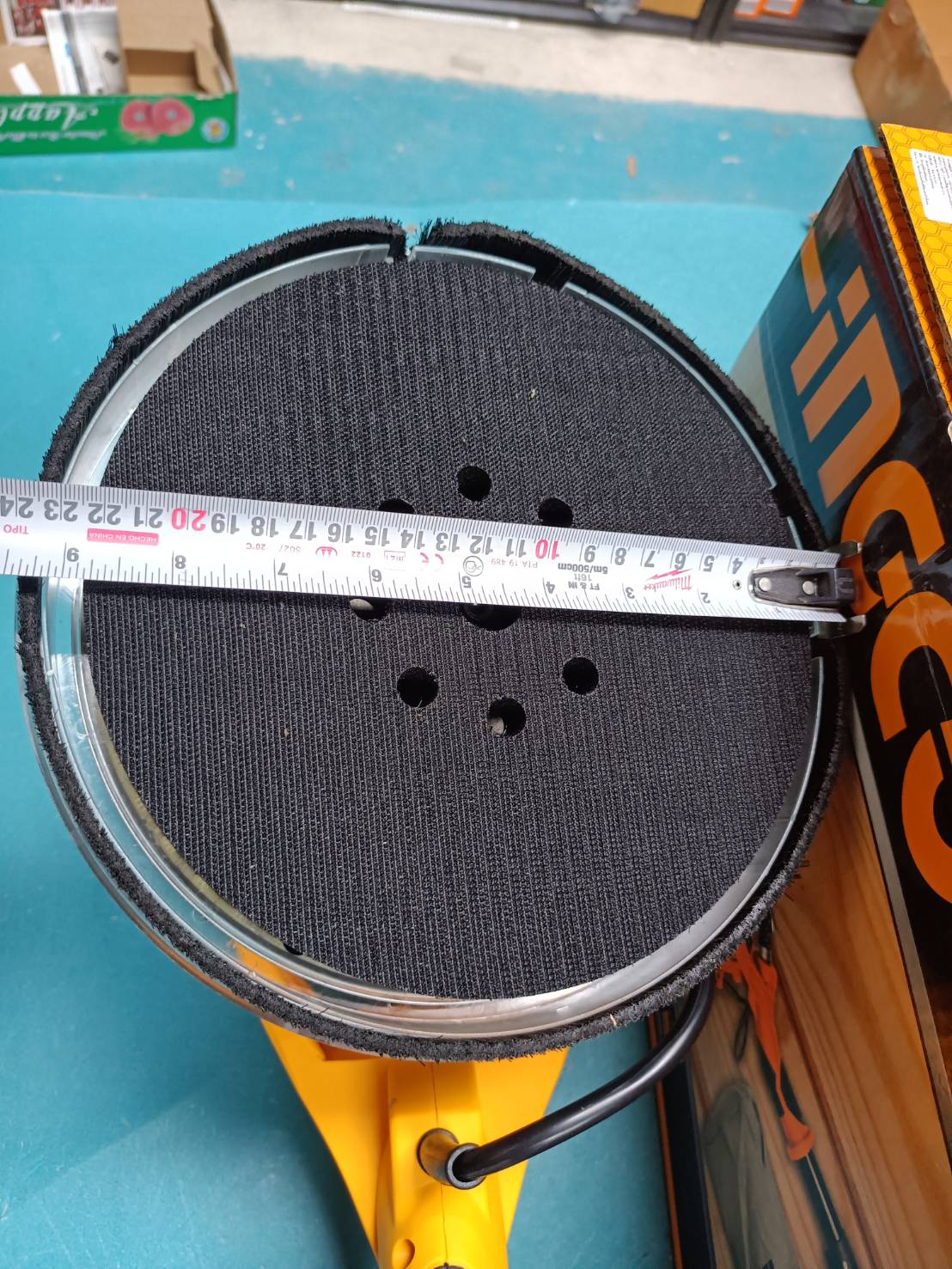 เครื่องขัดผนัง9" DWS10501 INGCO