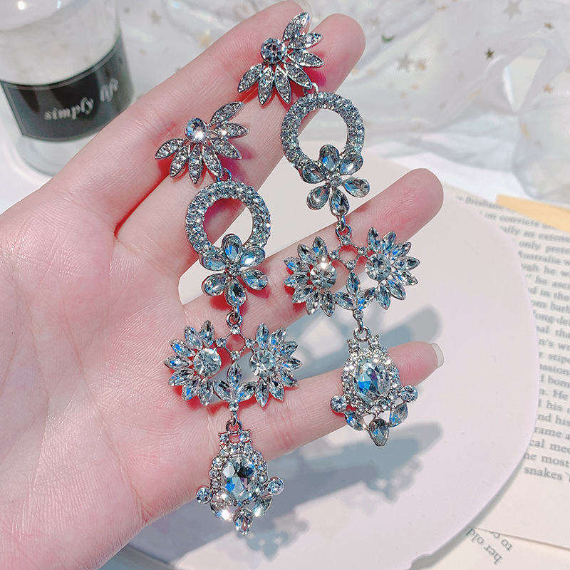 (พร้อมส่ง) ต่างหู 150 (เข็ม) ต่างหูนางงาม