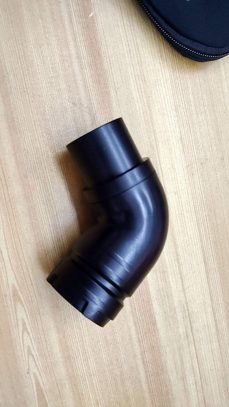 เครื่องขัดกระดาษทรายสายพาน20V DCW220N Dewalt (ตัวเปล่า)