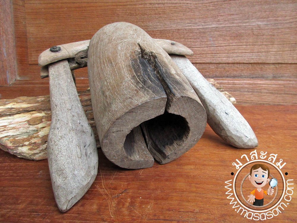 กระดึงไม้สักเก่า หรือ ฮอก