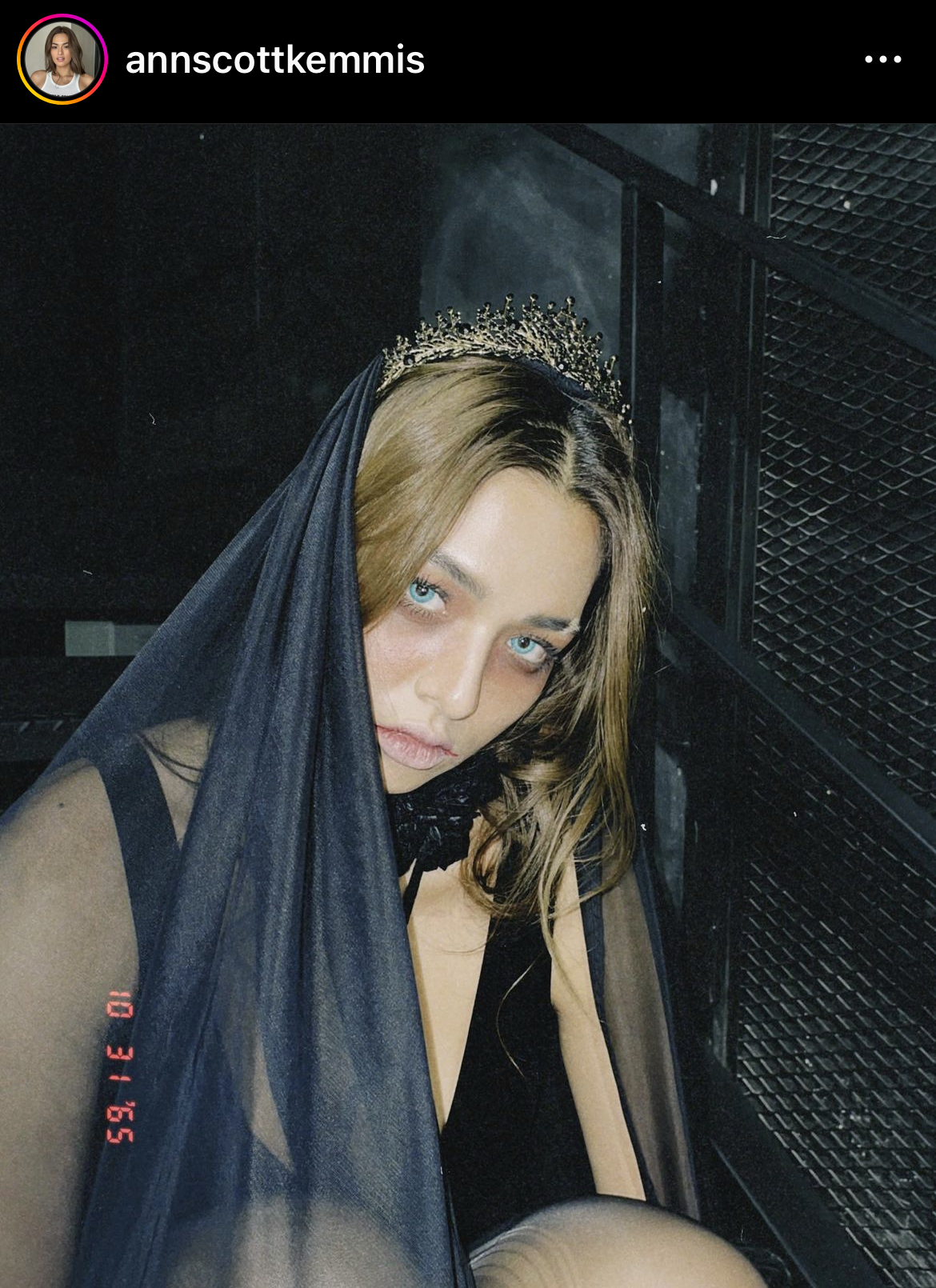 (พร้อมส่ง) มงกุฎสีดำ 373 งานสวย ปราณีต QCเพชรทุกเม็ด สินค้าพร้อมส่งจากไทย