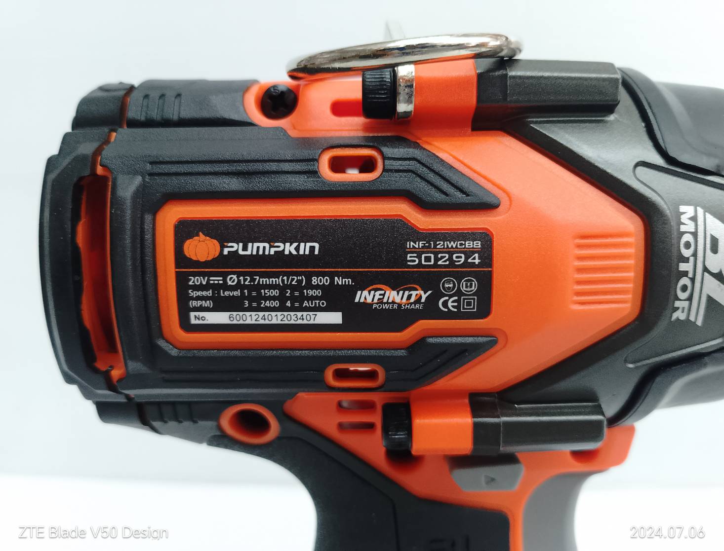 บล็อกแบต800Nm. 1/2 Compact 20V INF-12IWCB8 (ตัวเปล่า) PUMPKIN 50294