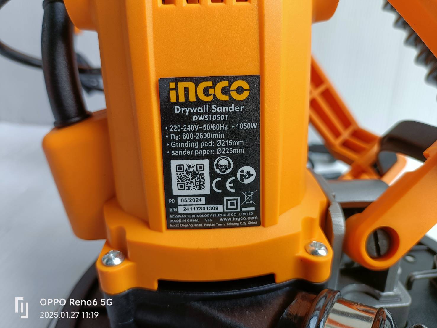 เครื่องขัดผนัง9" DWS10501 INGCO