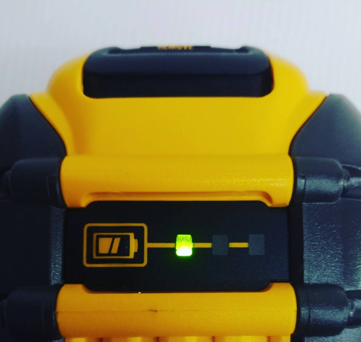 แบตเตอรี่ Flexvolt 20V/60V 12Ah DCB612 DEWALT