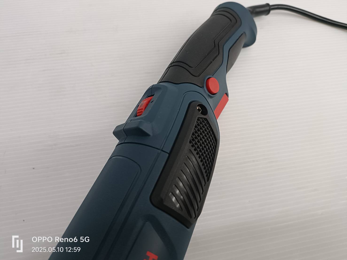 เครื่องขัดสี ขัดเงา GPO11-180S BOSCH