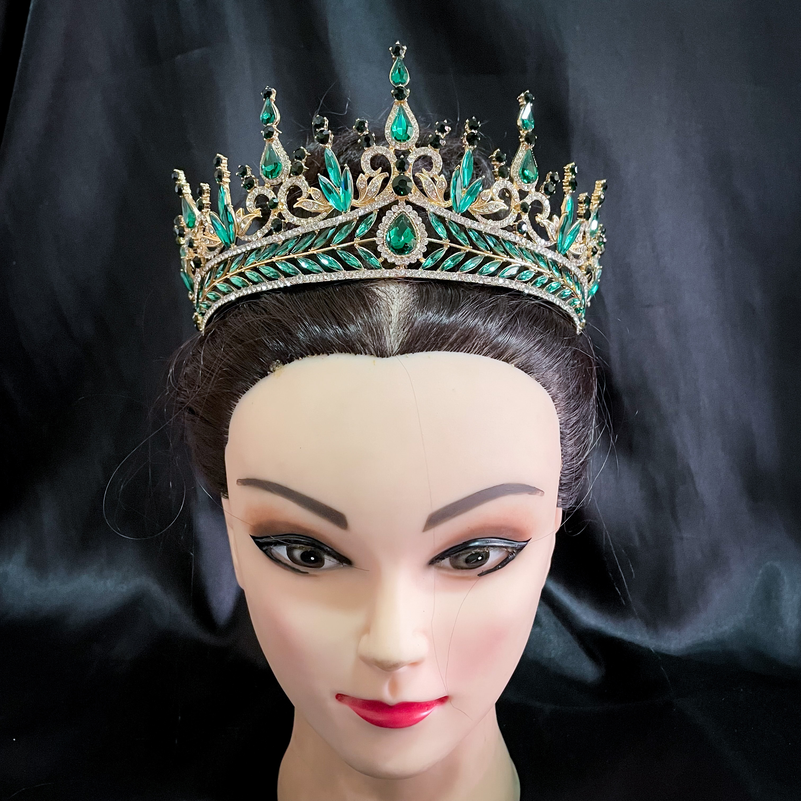 (พร้อมส่ง) เทียร่า 302 สีเขียว มงกุฎนางงาม งานสวย ปราณีต QCเพชรทุกเม็ด สินค้าพร้อมส่งจากไทย