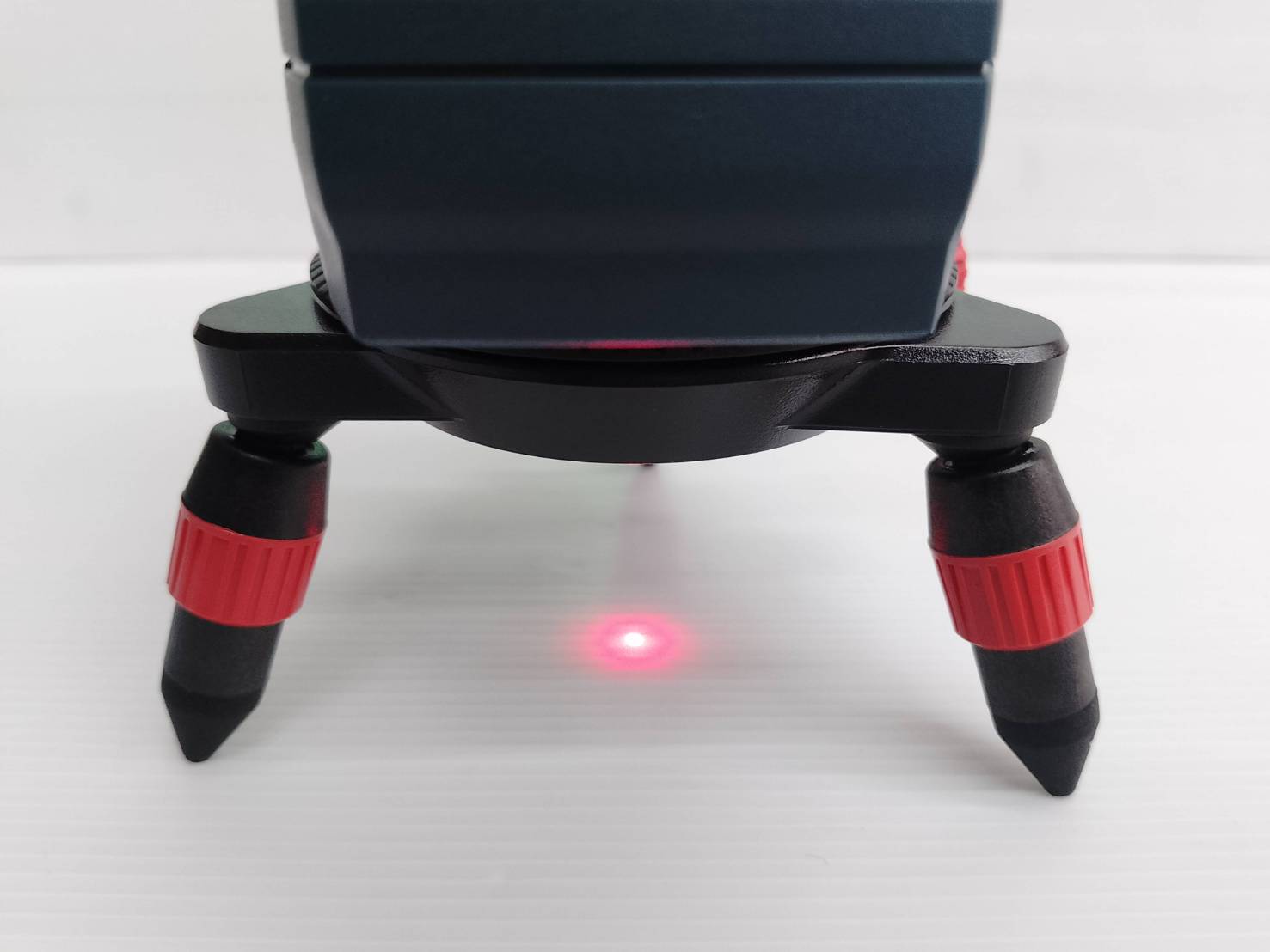 เลเซอร์ระดับ5เส้น แสงเขียว GLL50-15XG KIT BOSCH