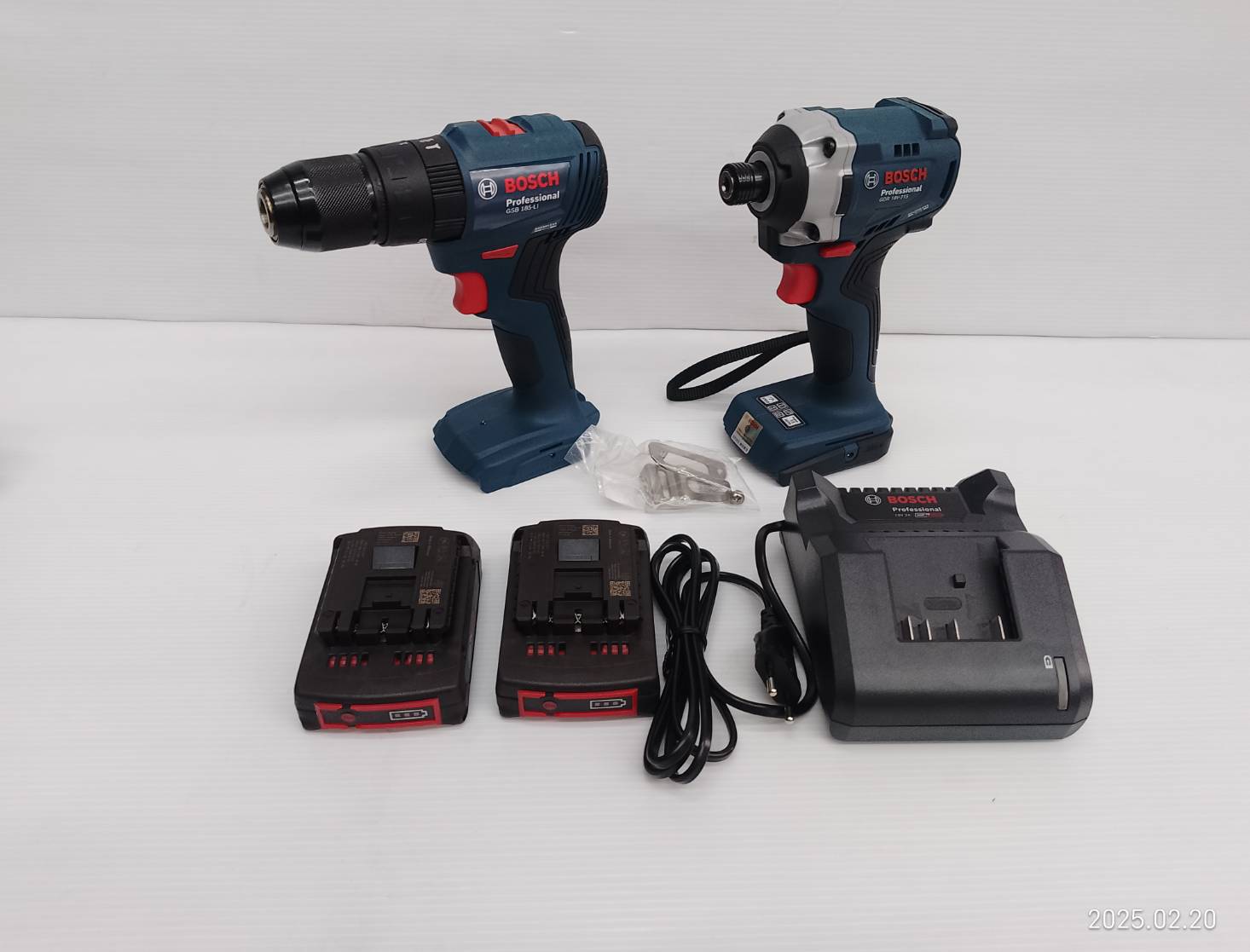 คอมโบ้สว่าน+ไขควง GSB185-LI+GDR18V-215 BOSCH