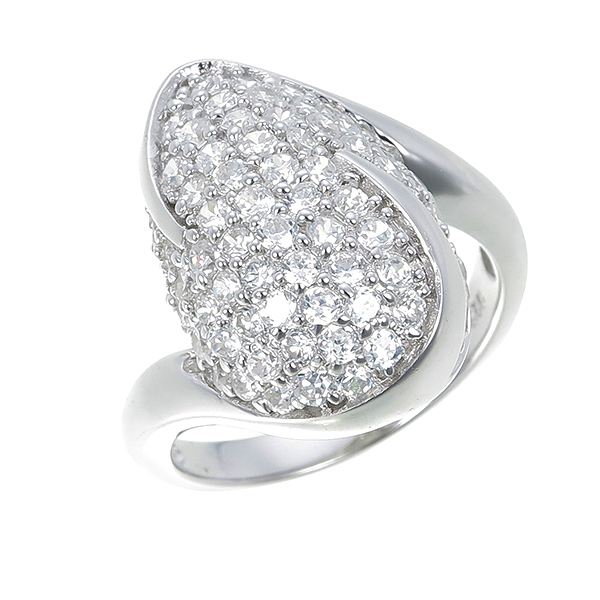 แหวนเพชร ประดับ เพชรCZ แหวนทรงหยดน้ำ ก้านบิด มีเสน่ห์ เป็นดีไซน์แหวนที่โดดเด่นไม่ซ้ำใครแน่นอน