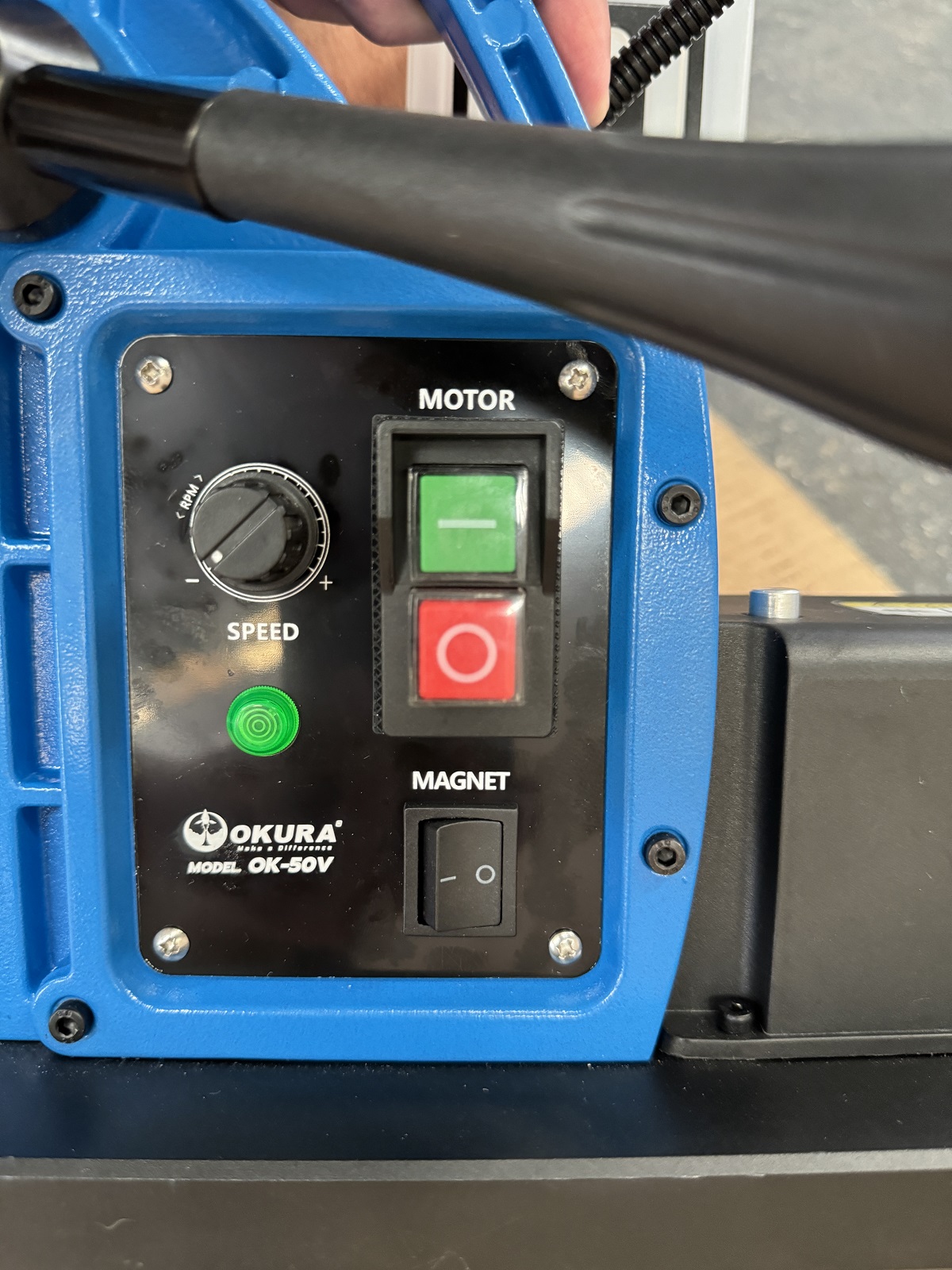 สว่านแท่น ฐานสูญญากาศ OK-50V OKURA