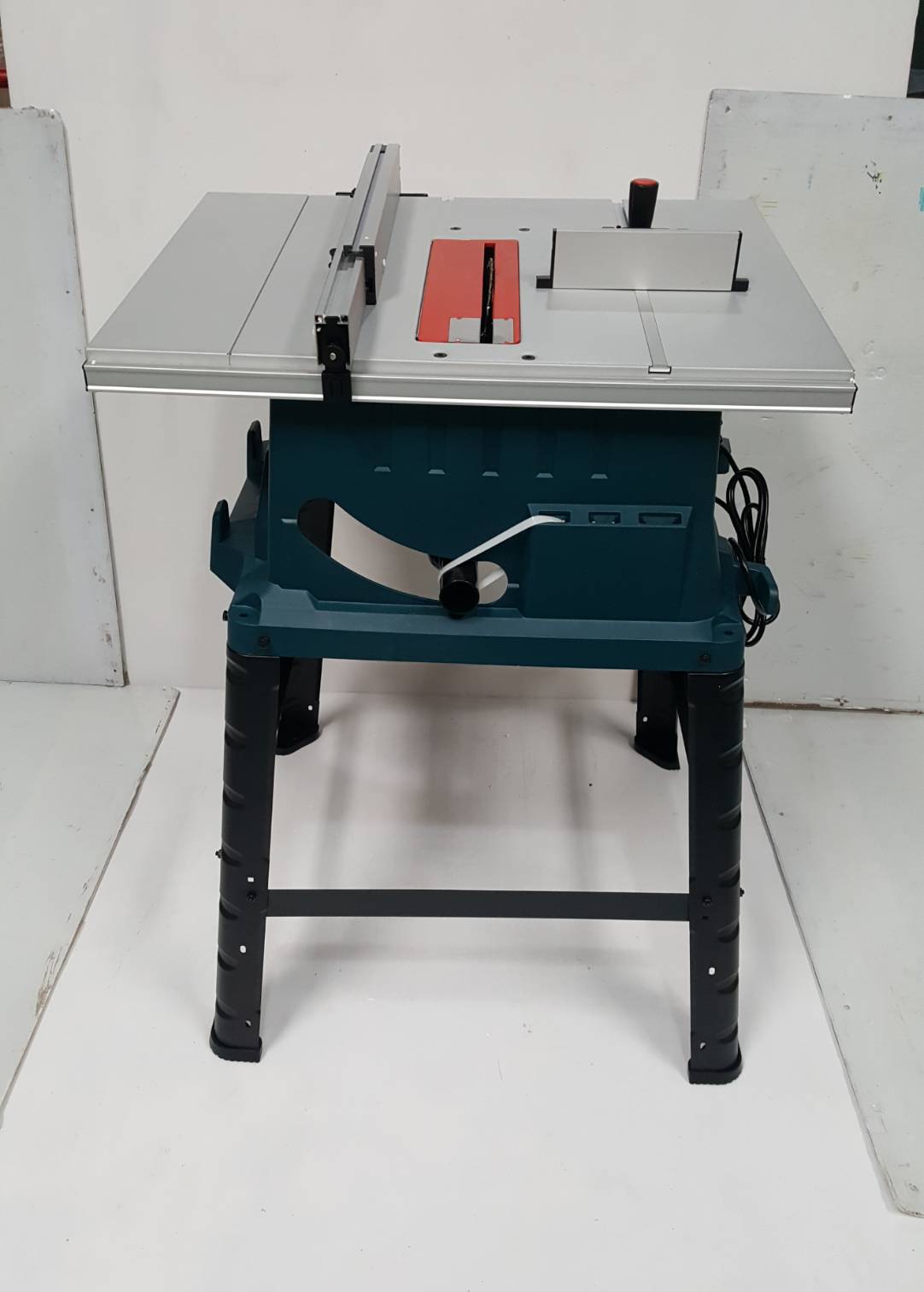 โต๊ะเลื่อยวงเดือน10" GTS254 BOSCH