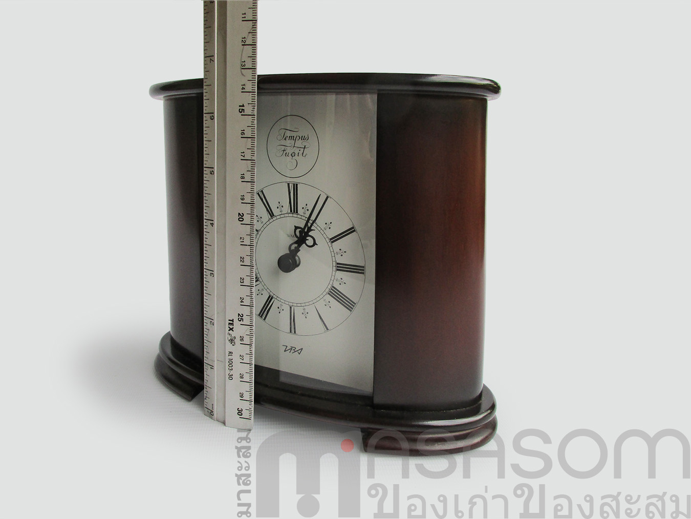 นาฬิกาตั้งโต๊ะ Tempus Fugit