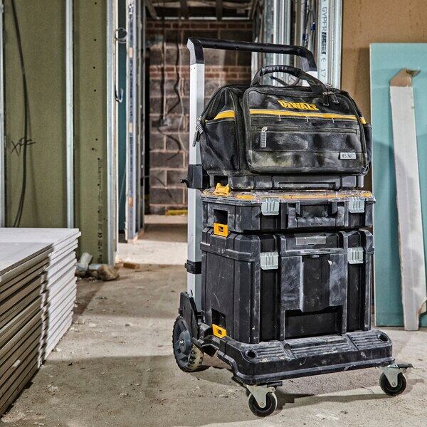 กระเป๋าผ้า TSTAK ซิปหูหิ้ว DWST82991-1 DEWALT