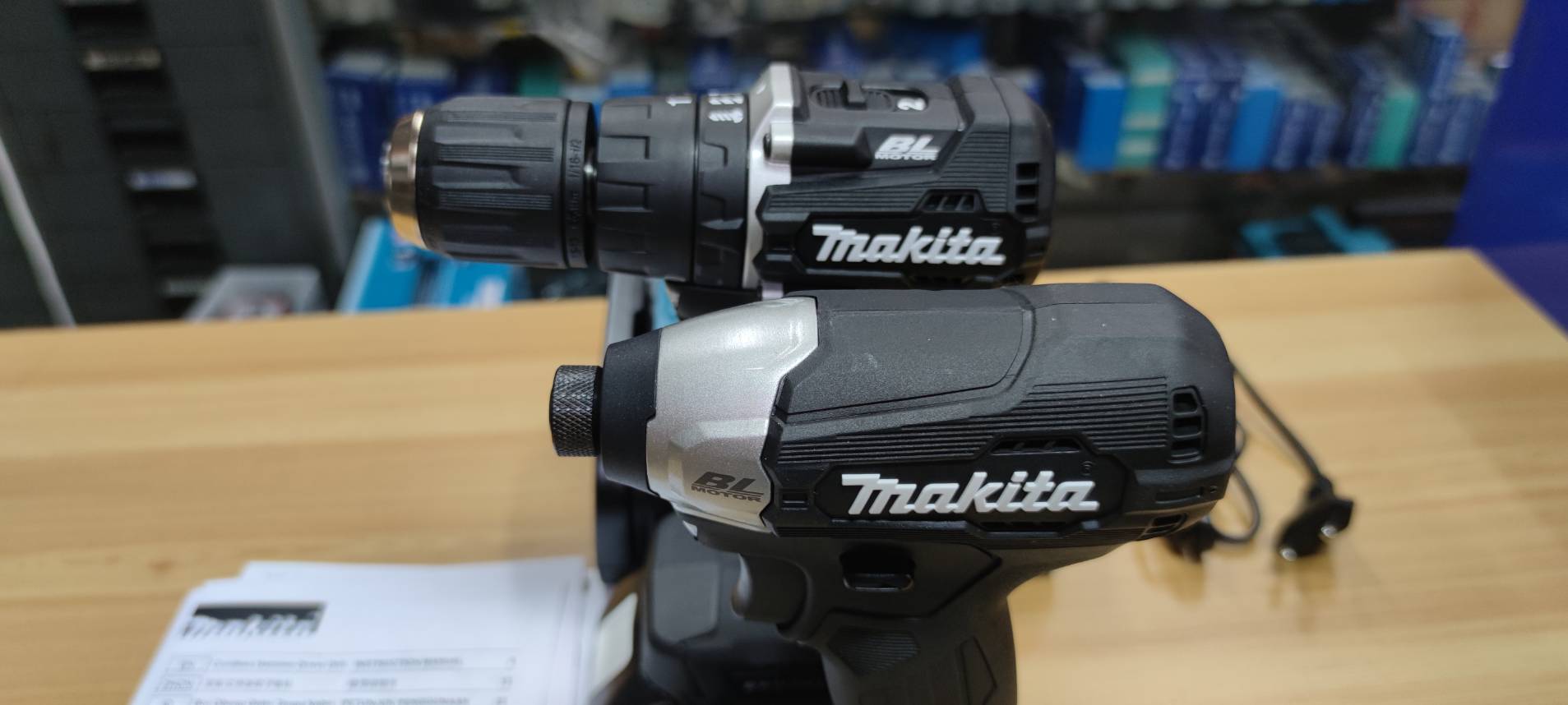 ชุดคอมโบ้ DLX2414X7B MAKITA (DHP487+DTD157)