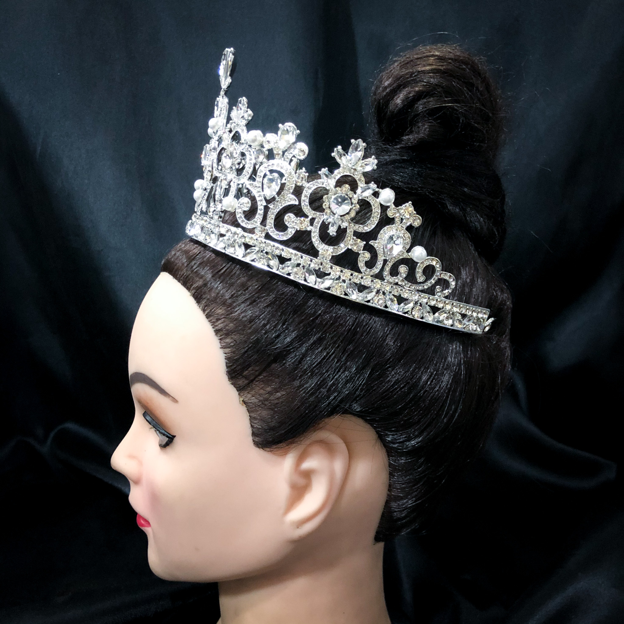 (พร้อมส่ง) เทียร่า 242 ขาว มงกุฎนางงาม มงกุฎเจ้าหญิง งานสวย ปราณีต QCเพชรทุกเม็ด สินค้าพร้อมส่งจากไทย