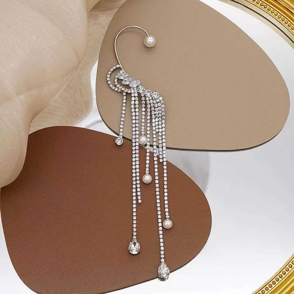 (พร้อมส่ง) EarCuff 008 ใส่ข้างขวา เจาะหู งานจริงสวยมาก ไม่มีผิดหวัง ร้านคนไทย คุยง่าย ส่งเร็ว